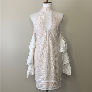 BLITHE White Lace Cold Shoulder Plunge Dress L